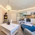 Strandblick 6 *
