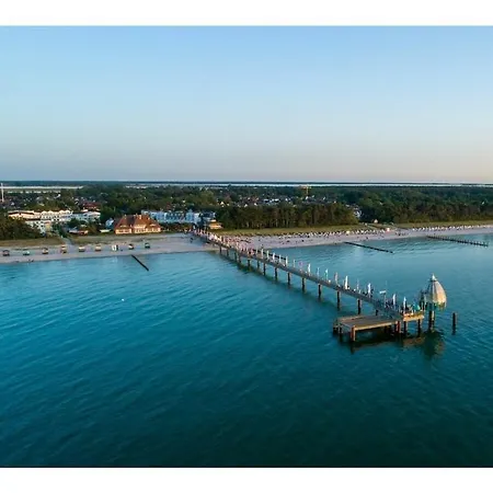 Ferienhaus Strandblick 6 *